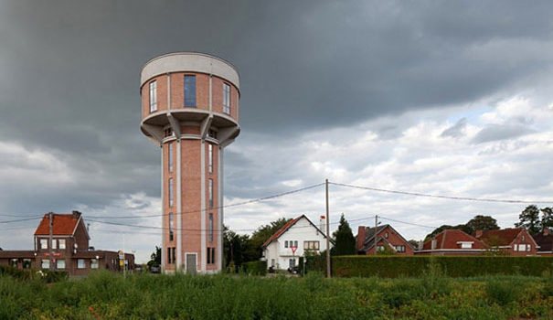 Old Water Tower to Modern Living Space #design #arquitectura