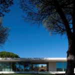 Casa Melide volumen minimalista en el Alentejo portugués #arquitectura #design