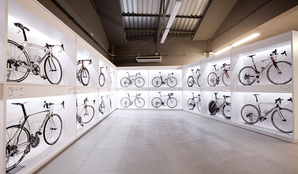 megastore en el Prat para disfrutar del ciclismo #arquitectura #design