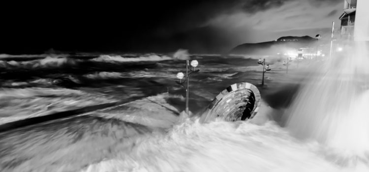 Temporal de olas en Zarautz #olas #fotografia #temporal