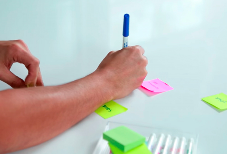 Notas Post-it, varios colores